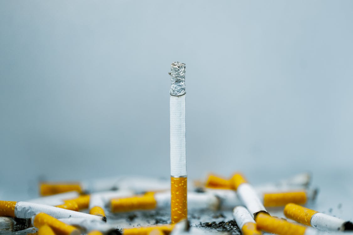 这些场景别吸烟和发烟-平常人家的烟事实录